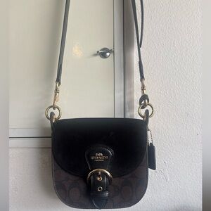Coach kleo 17 Crossbody Bag in black suede and signature leather